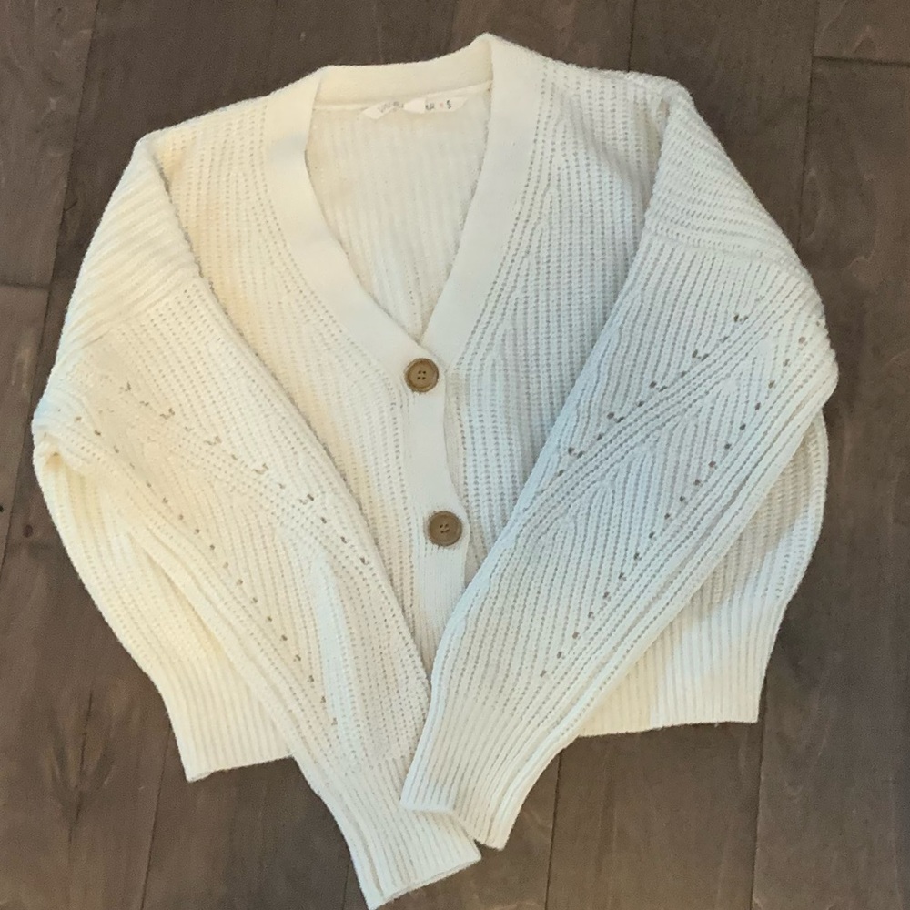 Ivory cropped sweater